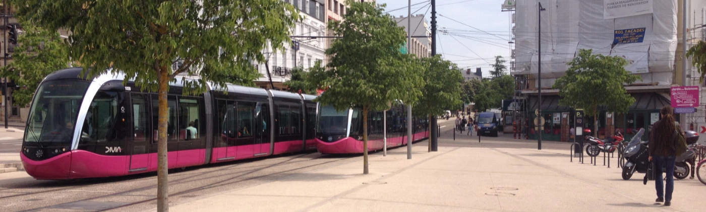 Trams in Dijon