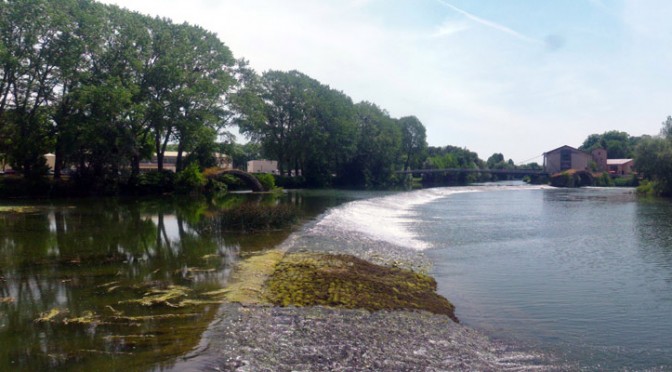 The river Doubs and the town of Dole