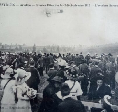 Arnay-le-Duc and man in his flying machine